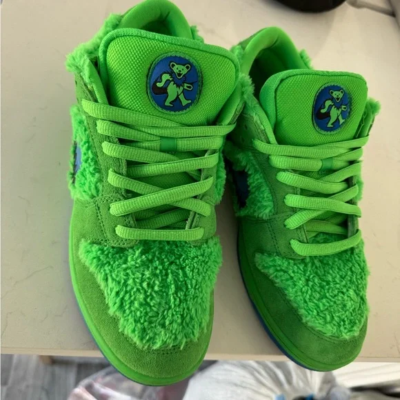 Nike Dunks - Picture 4 of 4